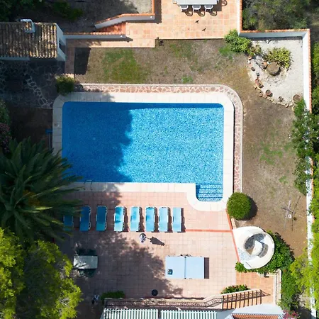 Rosa Javea